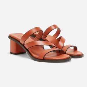 Everlane The Italian Leather Tourist Heel